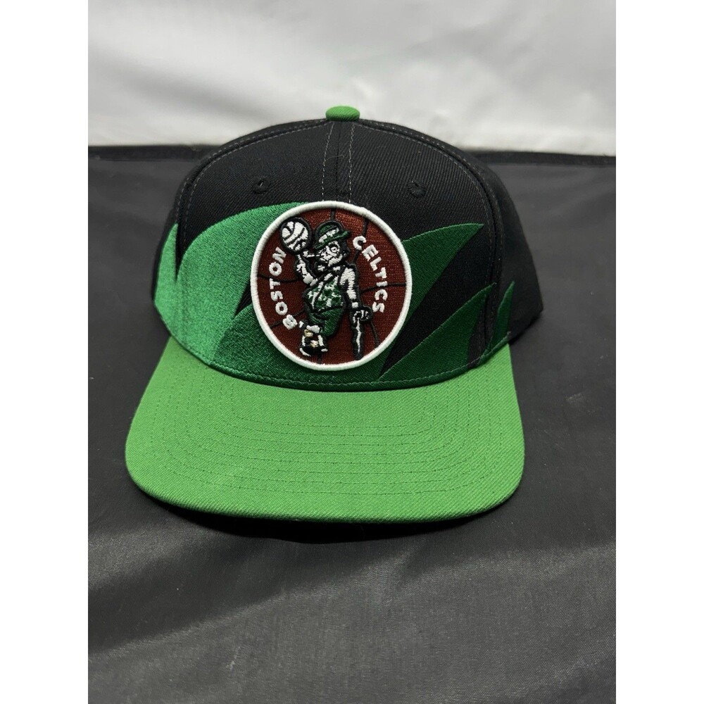 NBA Boston Celtics Men’s Mitchell & Ness Sharktooth Snapback Black Green Hat Cap